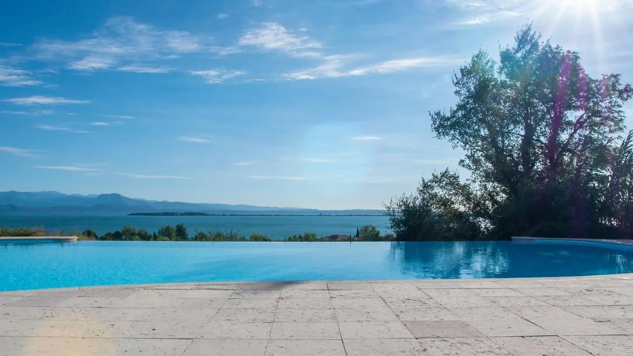 Apartahotel Castello Belvedere Apartments Desenzano del Garda
