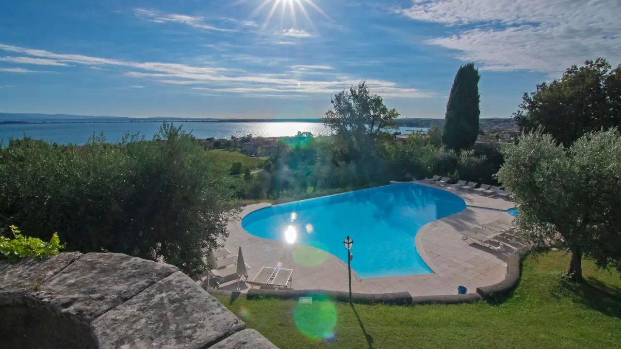 Apart Otel Castello Belvedere Apartments Desenzano del Garda
