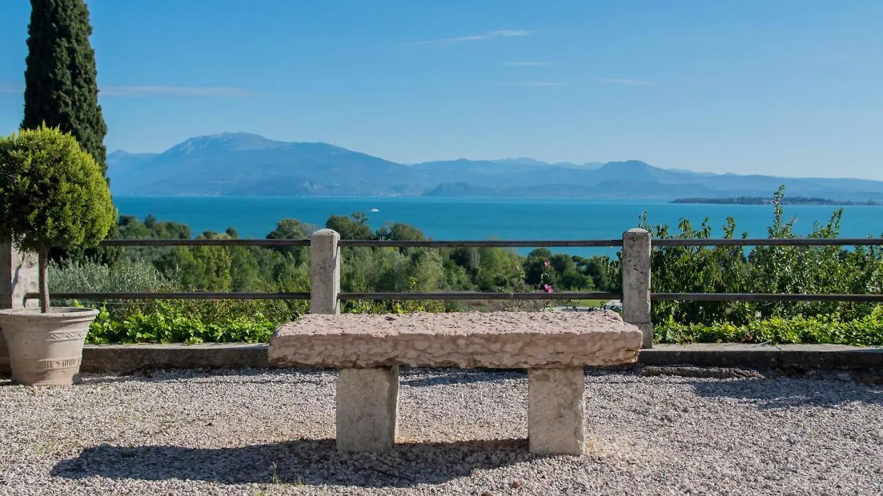 Castello Belvedere Apartments Desenzano del Garda İtalya